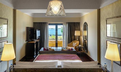 Hotel room photography 