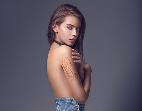 topless fashion models