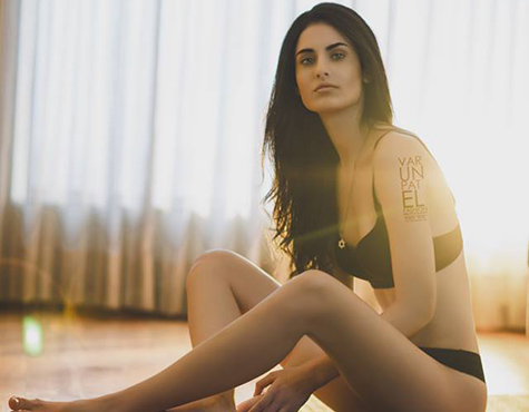 boudoir photographer ahmedabad